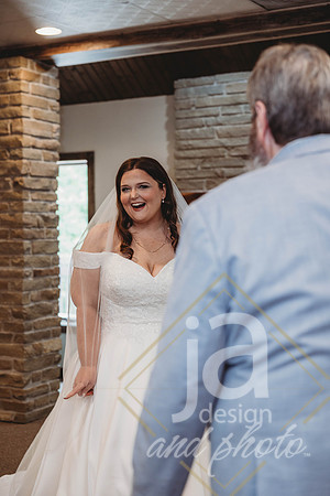JohnsonWedding_FirstLook@jadesignandphotollc8