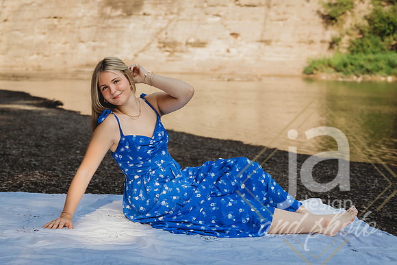 KadenceMSr@jadesignandphotollc4