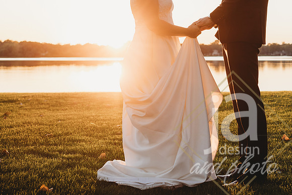 MayerWedding_GoldenHour-@jadesignandphoto23
