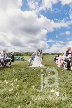 JohnsonWedding_Ceremony@jadesignandphotollc255