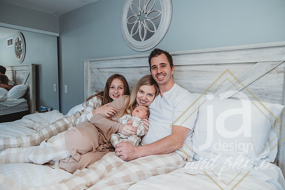 RobbyCostanzoNewborn@jadesignandphotollc156