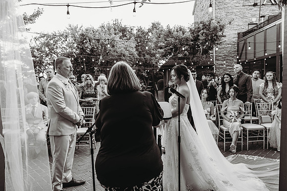 LisWedding_Ceremony@jadesignandphotollc81