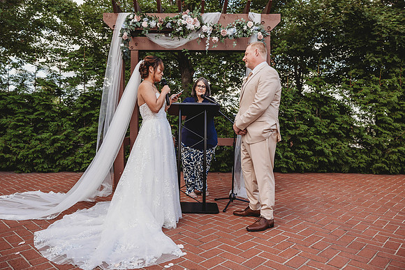 LisWedding_Ceremony@jadesignandphotollc122