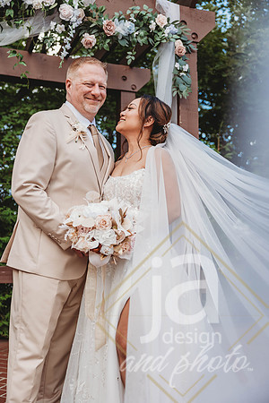 LisWedding_GenerationalFam@jadesignandphotollc16