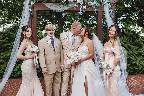 LisWedding_GenerationalFam@jadesignandphotollc27