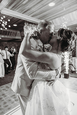 LisWedding_Reception@jadesignandphotollc38