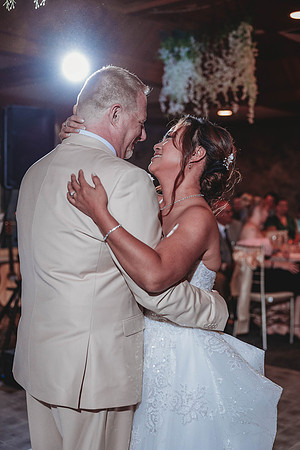 LisWedding_Reception@jadesignandphotollc106