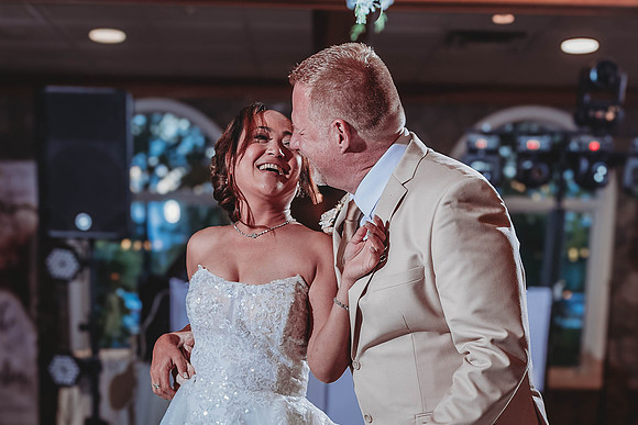 LisWedding_Reception@jadesignandphotollc115