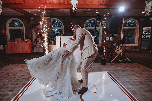 LisWedding_Reception@jadesignandphotollc117