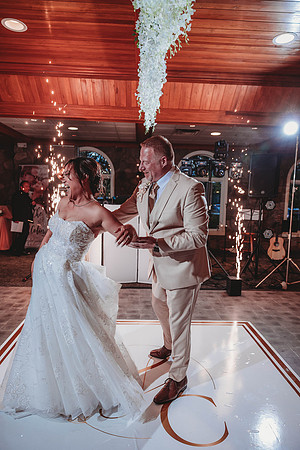 LisWedding_Reception@jadesignandphotollc122