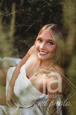 EllaDosztalSr26@jadesignandphotollc4