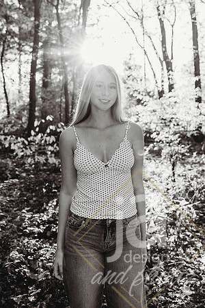 MadisonMagoSr26@jadesignandphotollc77
