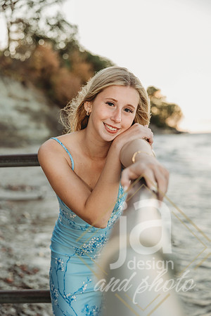 MadisonMagoSr26@jadesignandphotollc130