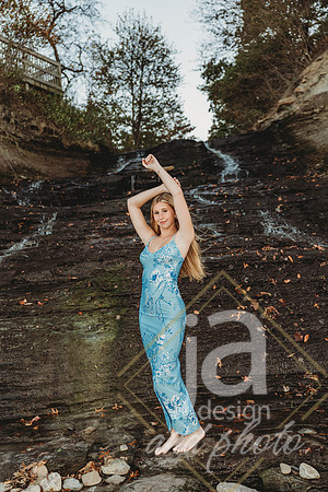 MadisonMagoSr26@jadesignandphotollc137
