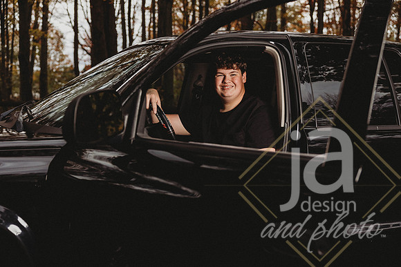 MasonOsr26@jadesignandphotollc133