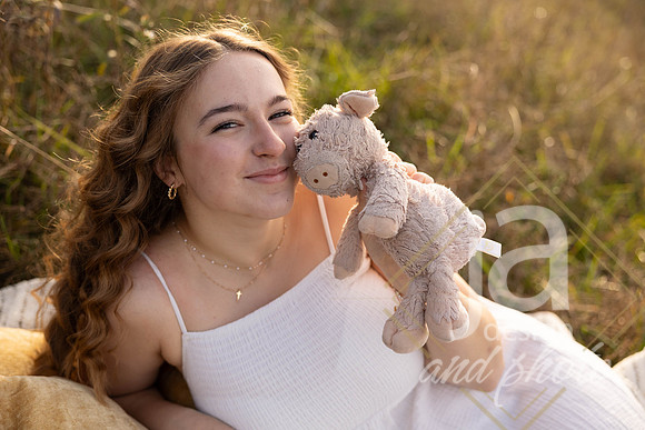 NatalieLsr26@jadesignandphotollc13
