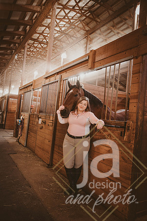 ChloeWsr26@jadesignandphotollc2