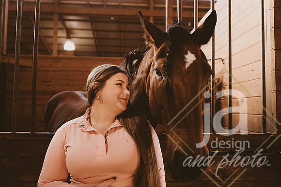 ChloeWsr26@jadesignandphotollc18