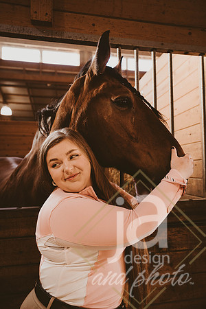 ChloeWsr26@jadesignandphotollc22