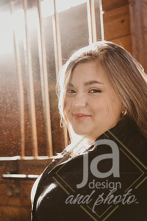 ChloeWsr26@jadesignandphotollc67