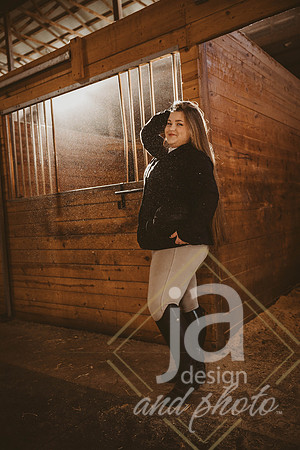 ChloeWsr26@jadesignandphotollc70