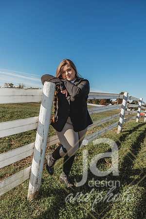 ChloeWsr26@jadesignandphotollc84
