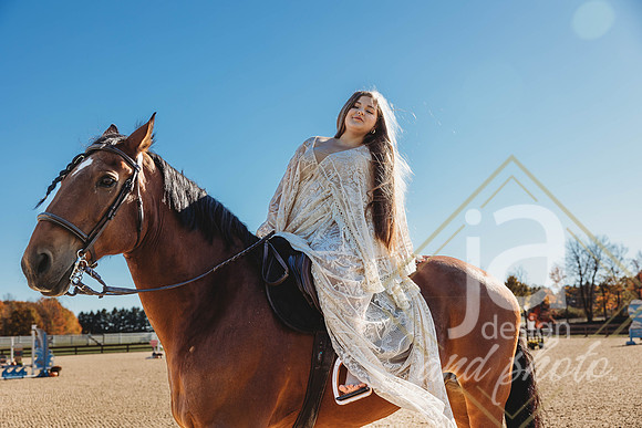 ChloeWsr26@jadesignandphotollc108