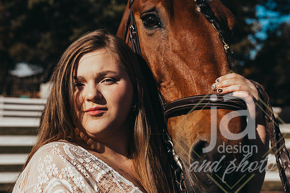 ChloeWsr26@jadesignandphotollc159