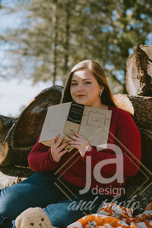 ChloeWsr26@jadesignandphotollc175