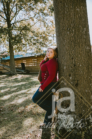 ChloeWsr26@jadesignandphotollc198