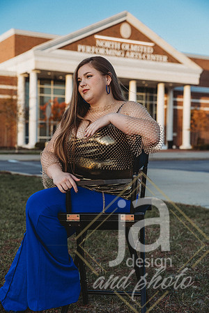 ChloeWsr26@jadesignandphotollc230