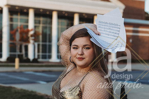 ChloeWsr26@jadesignandphotollc235