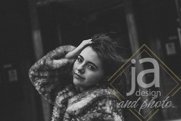 LoganBsr26@jadesignandphotollc151