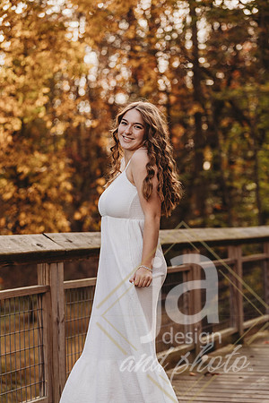 NatalieLsr26@jadesignandphotollc22