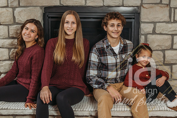 MariannLoteneroGrandkids25@jadesignandphotollc71