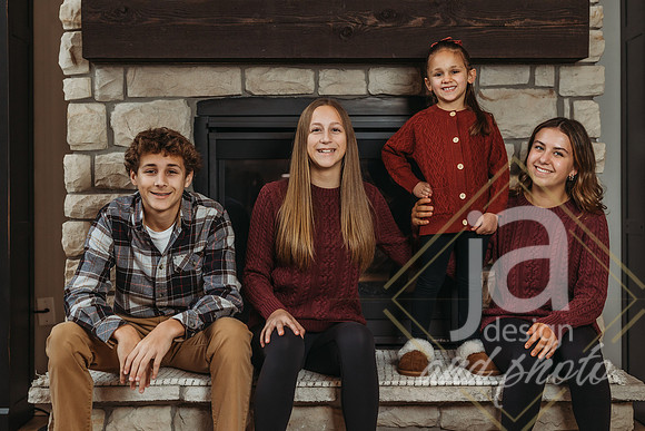 MariannLoteneroGrandkids25@jadesignandphotollc78