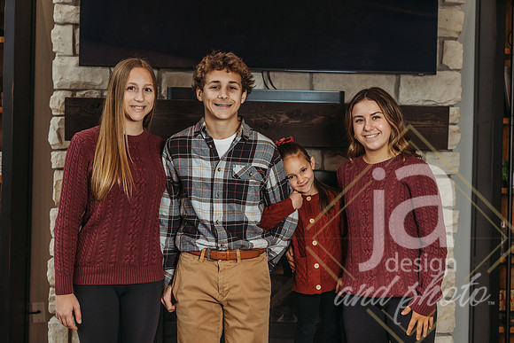 MariannLoteneroGrandkids25@jadesignandphotollc79