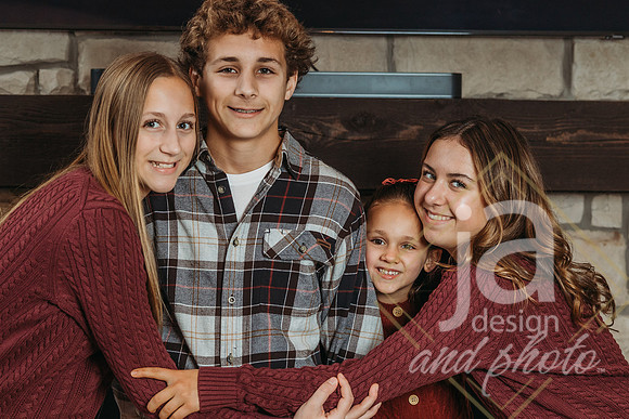 MariannLoteneroGrandkids25@jadesignandphotollc84