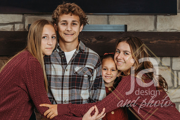 MariannLoteneroGrandkids25@jadesignandphotollc85