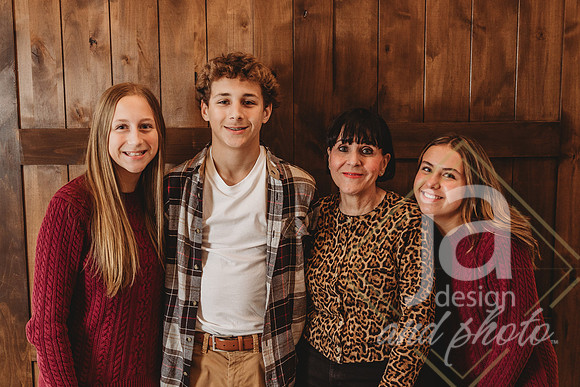 MariannLoteneroGrandkids25@jadesignandphotollc166