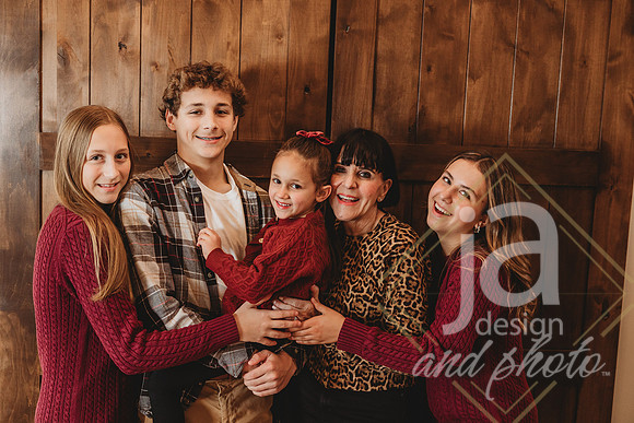MariannLoteneroGrandkids25@jadesignandphotollc170