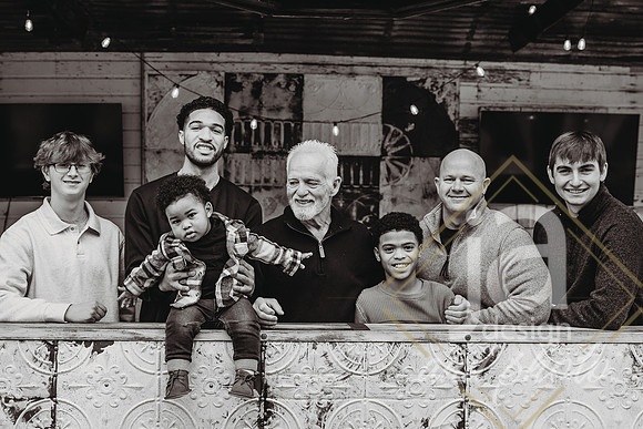 Murphyextfam25@jadesignandphotollc141