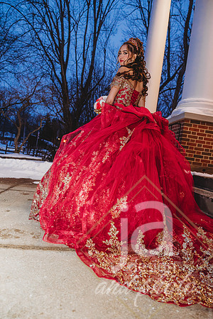 AlexisCQuincenera26@jadesignandphotollc250