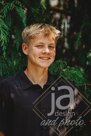 RyanKsr26@jadesignandphotollc58