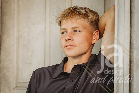 RyanKsr26@jadesignandphotollc64