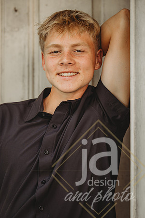 RyanKsr26@jadesignandphotollc63