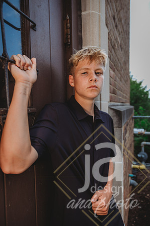 RyanKsr26@jadesignandphotollc100