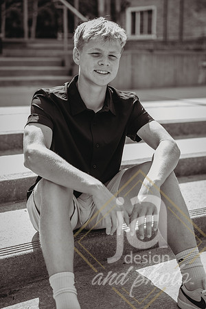 RyanKsr26@jadesignandphotollc122