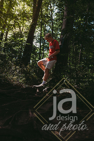RyanKsr26@jadesignandphotollc129