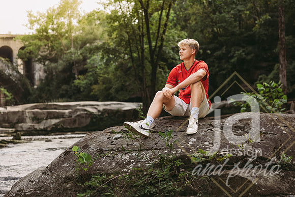 RyanKsr26@jadesignandphotollc134